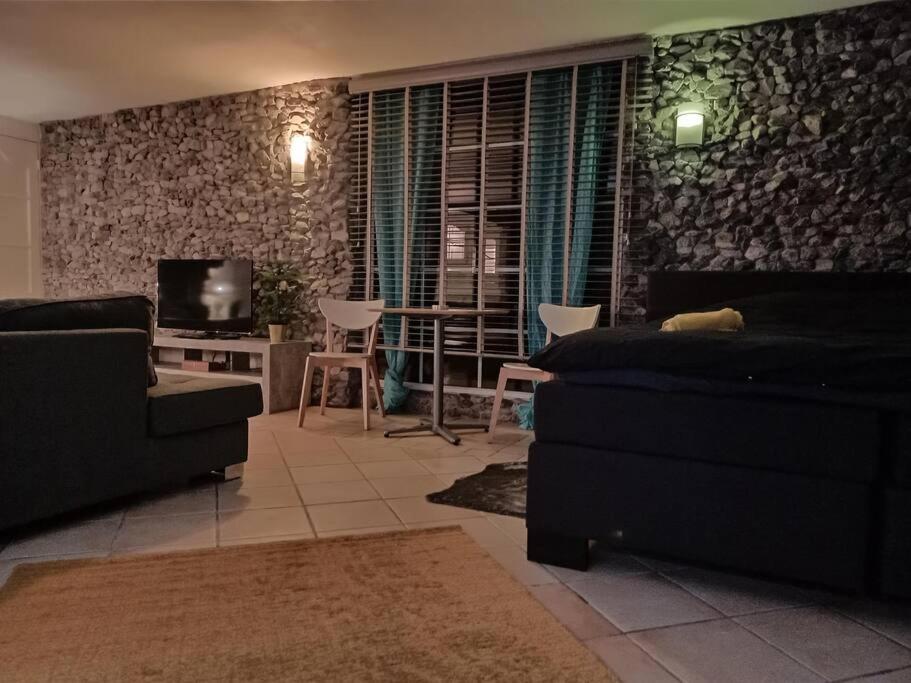 Kom Thuis In Deze Gezellige Loft Херлен Екстериор снимка