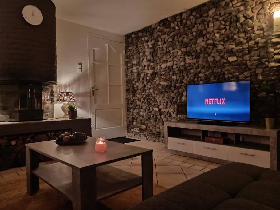 Kom Thuis In Deze Gezellige Loft Херлен Екстериор снимка